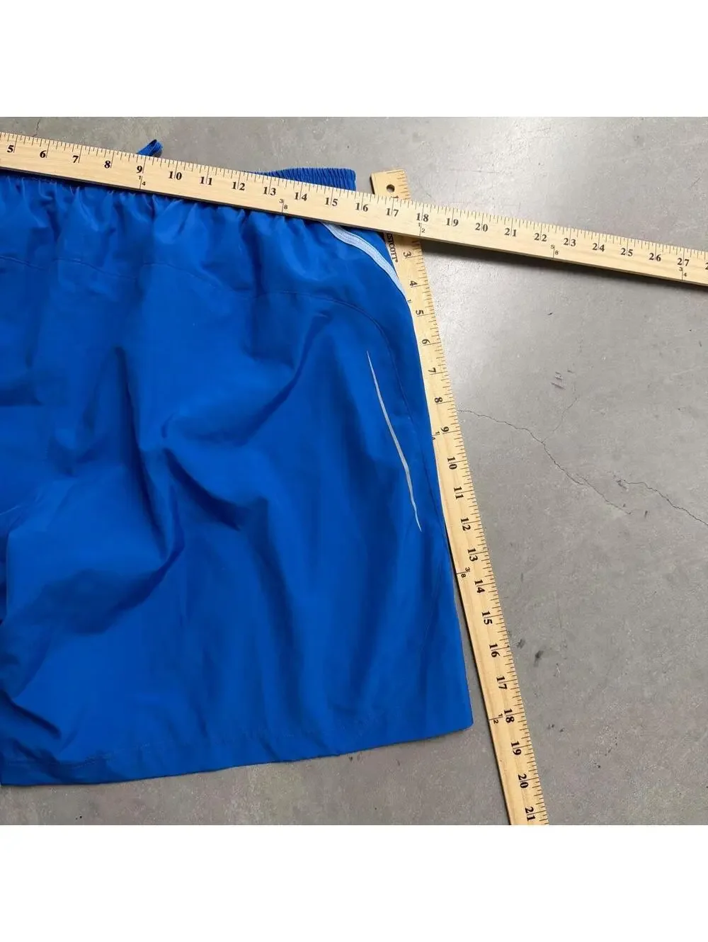 adidas sized extra